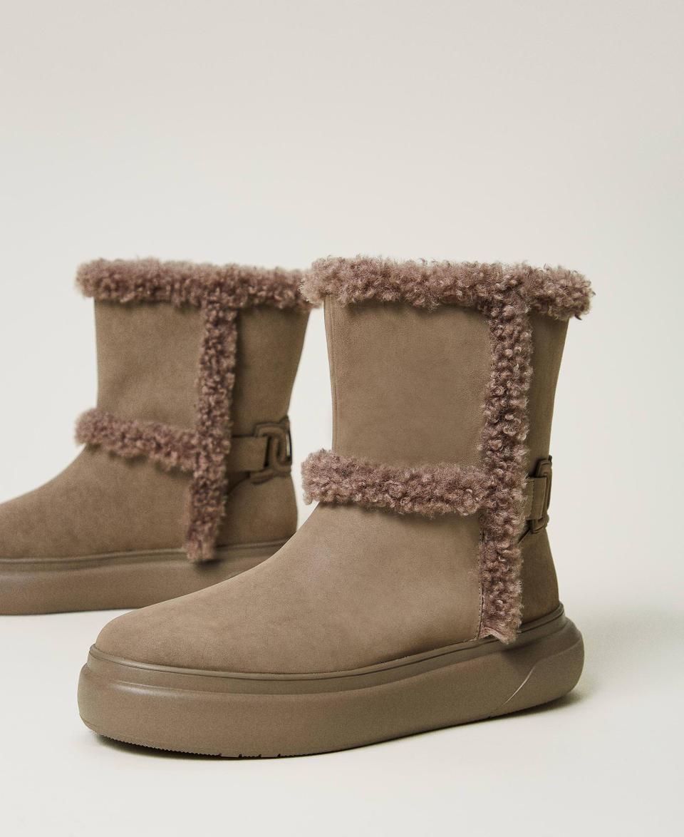 Twin Set Stivaletti con dettagli in faux fur Moda