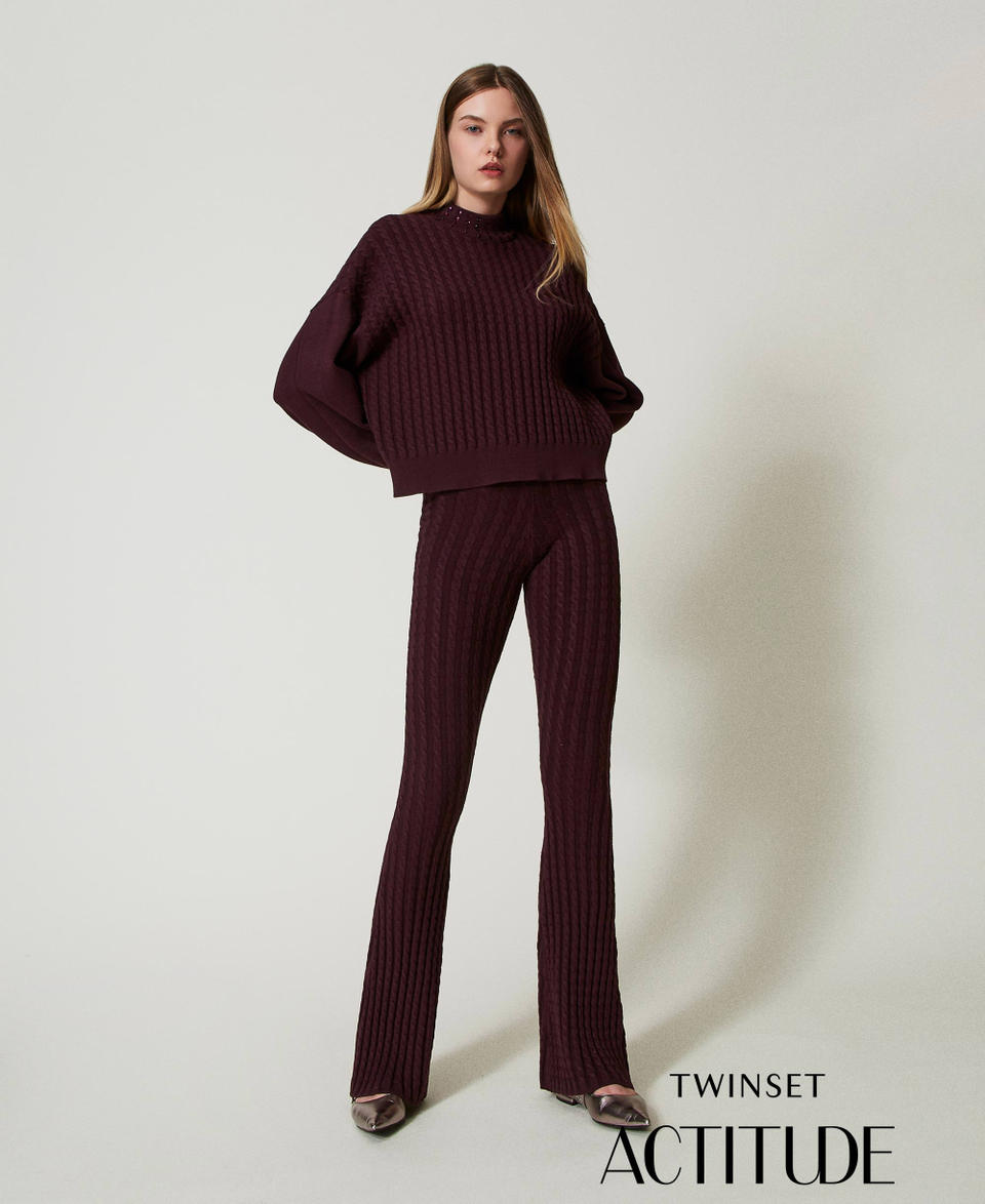 Twin Set Pantaloni flare in maglia a trecce Fino Al -60%
