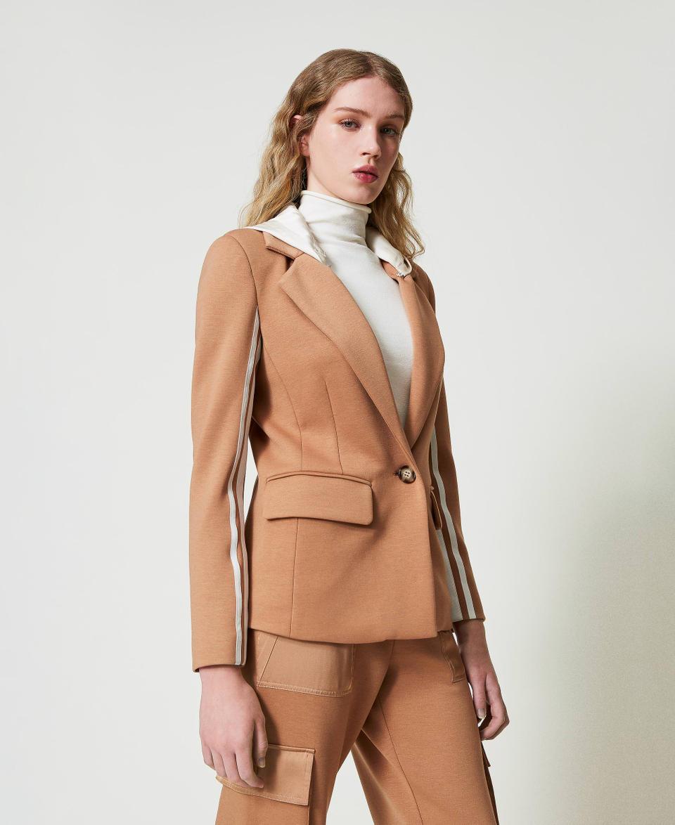 Twin Set Giacca blazer in tessuto scuba con cappuccio Sconto