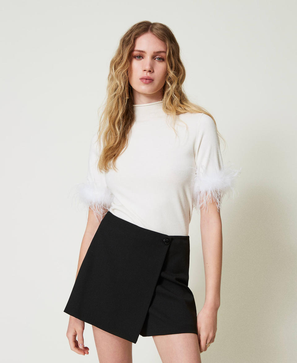 Twin Set Maglia lupetto con piume Offerte