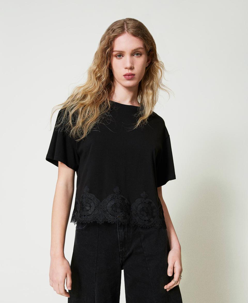 Twin Set T-shirt cropped con pizzo macramè Negozi Online