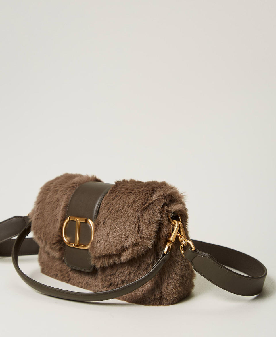Twin Set Borsa a tracolla 'Amie' media in faux fur Offerta