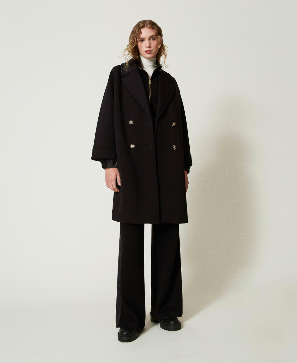 Twin Set Cappotto doppiopetto in tessuto scuba Fino al 55% di sconto