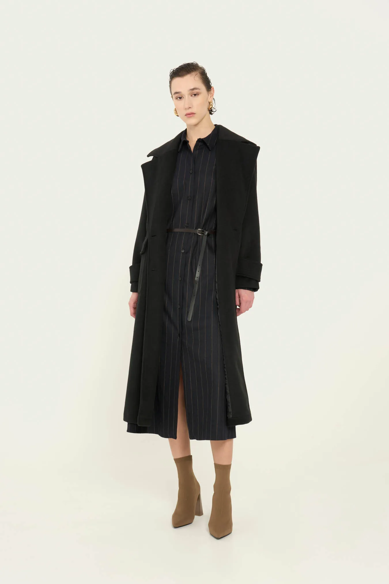 Vicario cinque Cappotto doppiopetto oversize nero Cate Italy