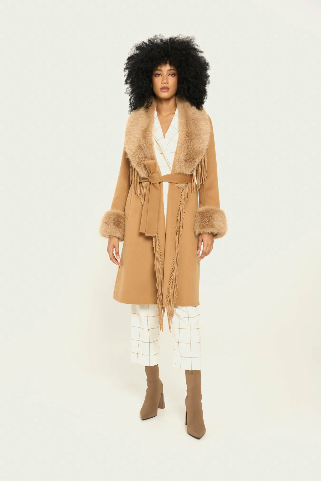 Vicario cinque Cappotto vestaglia lana ed ecopelliccia Cloe Pezzi Unici