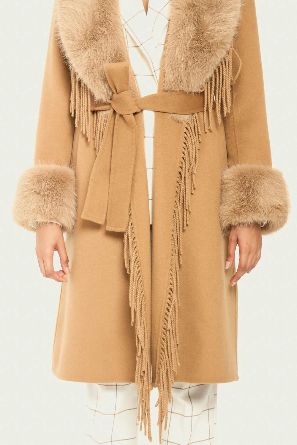 Vicario cinque Cappotto vestaglia lana ed ecopelliccia Cloe Pezzi Unici