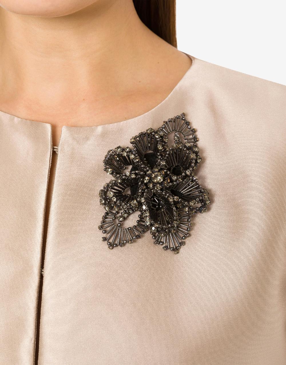 Alberta Ferretti Spilla bijoux a fiore argento con pietre e perline Offerta