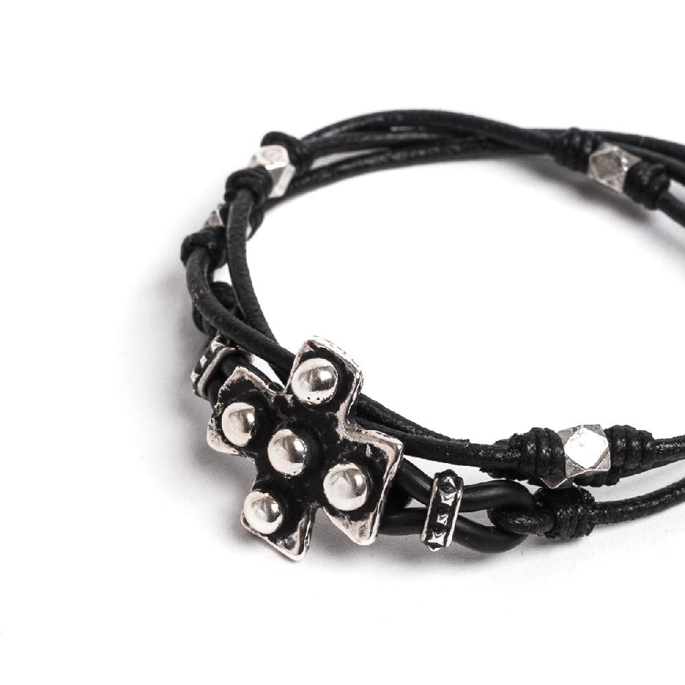 D'AMICO Bracciale Cuoio + Croce Palline e Pepite Acquista Ora